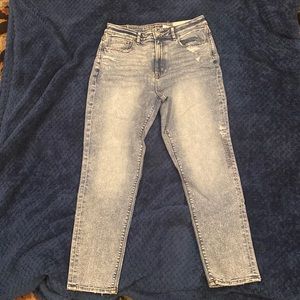 american eagle mom jean